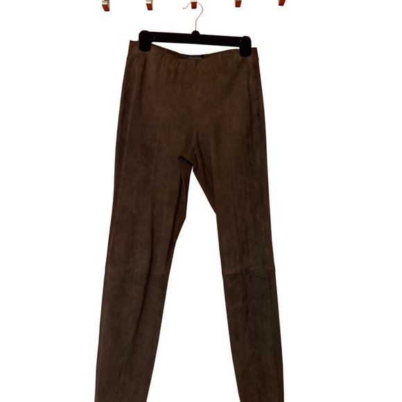 NWOT St. John Alexa Leather Suede Crop Leggings in Brown Taupe / Size 4 - Picture 4 of 7